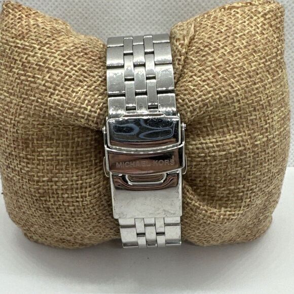 Michael Kors MK5020 Women Silver Stainless Steel Analog Dial Wrist Watch JNA257 main image 3